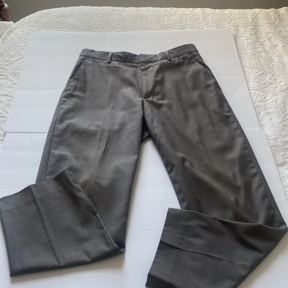 Banana‎ Republic Men's Gray Striped Pants